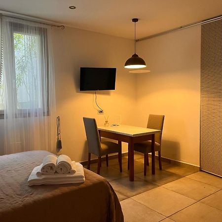 Harmony Lake Sirmione Exterior foto