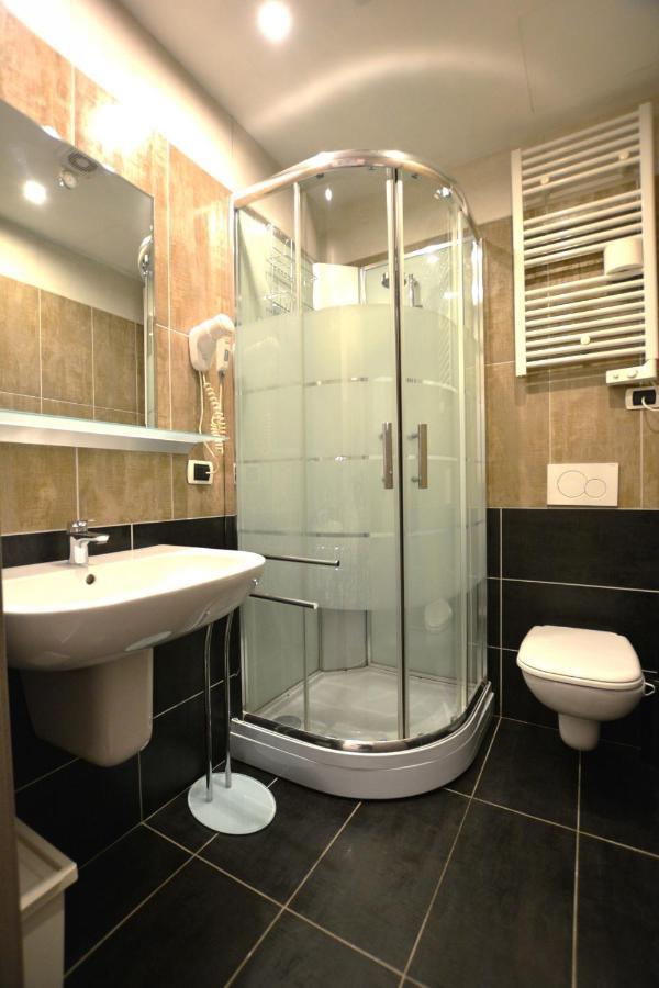 Harmony Lake Sirmione Exterior foto