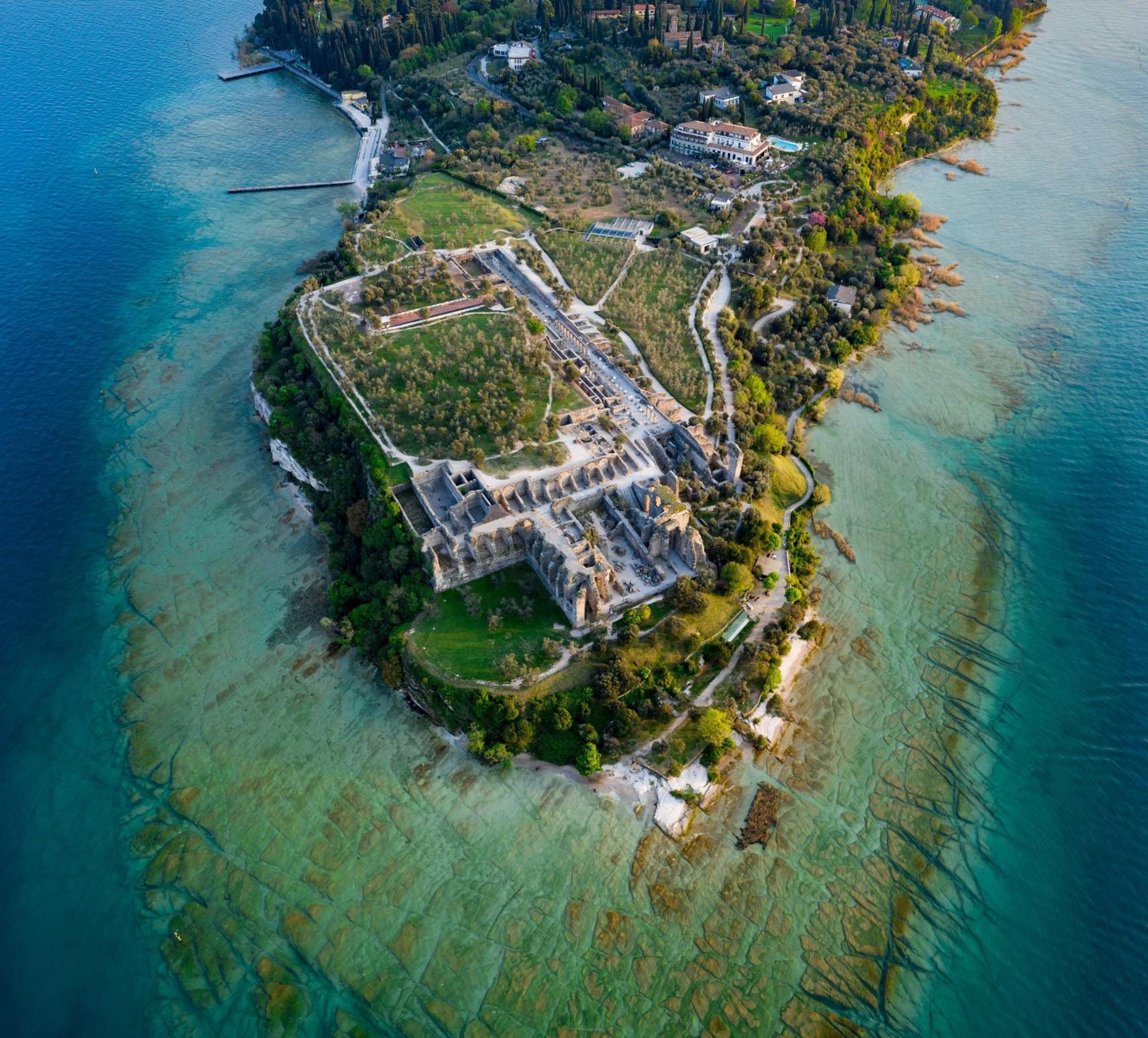 Harmony Lake Sirmione Exterior foto